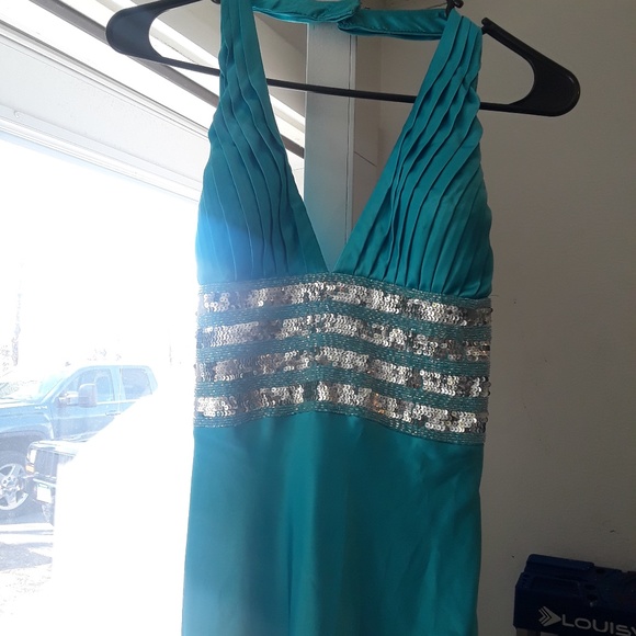 Faviana Couture Blue Sequin Prom Dress - Picture 3 of 8